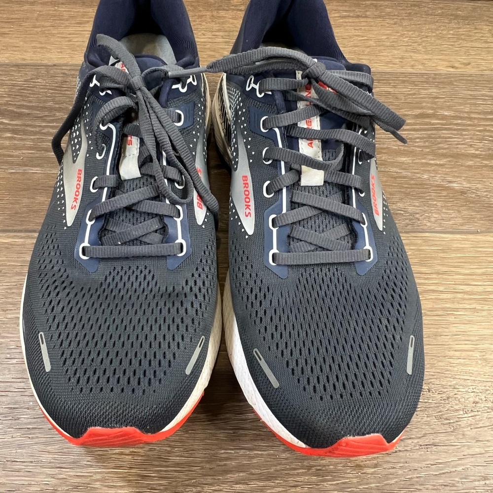 Men's Brooks Adrenaline 22 - Picture 3 of 10